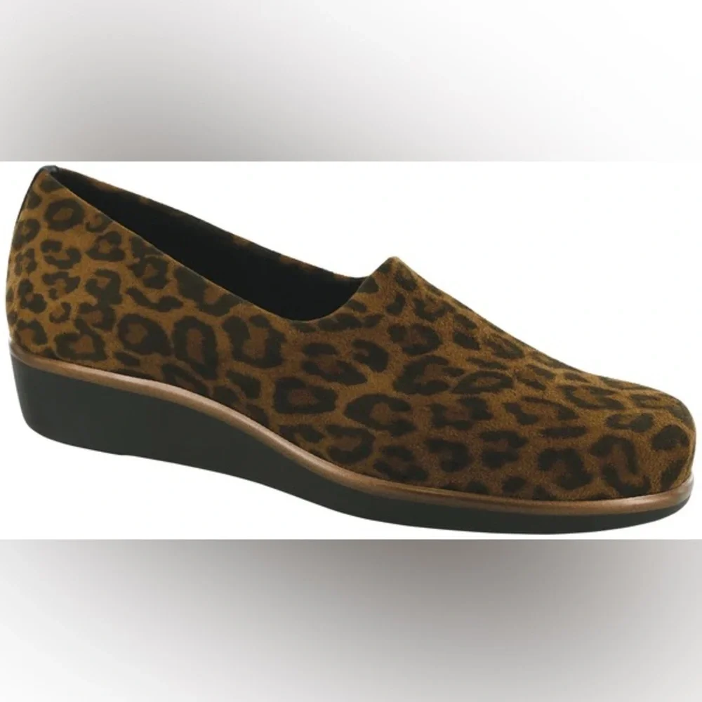 SAS Bliss Slip-On Wedge New Tan Leopard Print Sz 11W